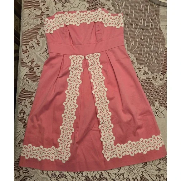 EUC Lilly Pulitzer Sz 0 Pink Betsey Dress Strapless White Lace Embroidery Pleat - Picture 2 of 16